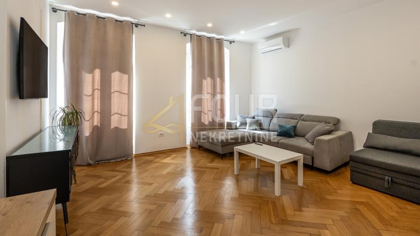 Flat Centar, Rijeka, 107,23m2