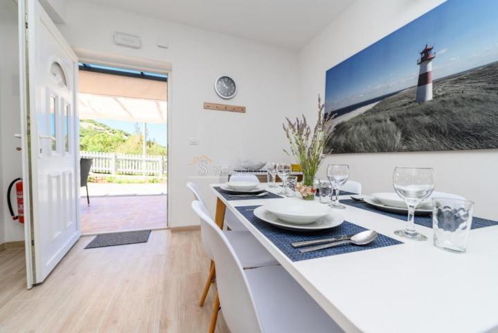Miholašćica, Otok Cres - Dvije kuće, 500 m2
