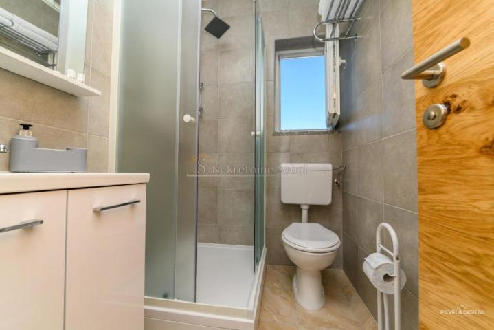 Miholašćica, Otok Cres - Dvije kuće, 500 m2