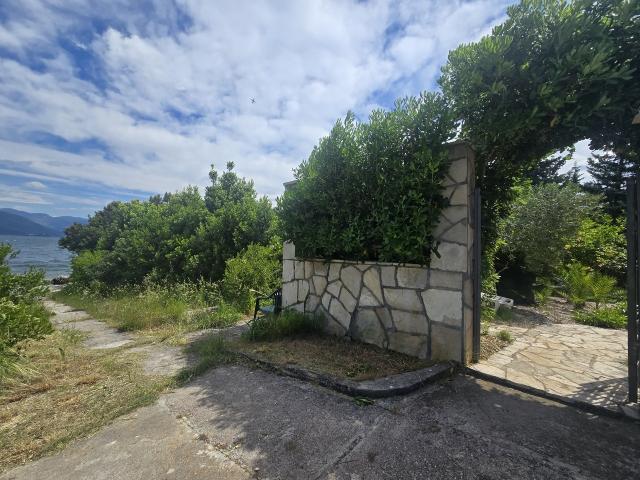 Prodaja, Kuća, 133m2 , Tivat