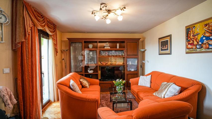 ROVINJ – PRILIKA! Odličan stan na odličnoj lokaciji 