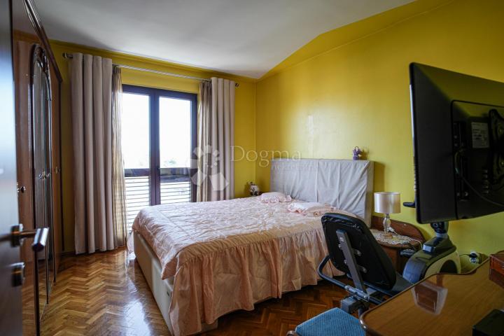 ROVINJ – PRILIKA! Odličan stan na odličnoj lokaciji 