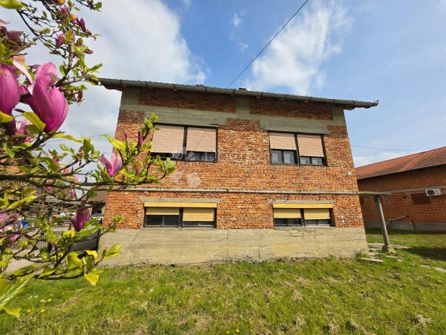 PRODAJA, Kuća, Vezišće, NKP 210 m2 sa okućnicom i zemljištem 2898 m2