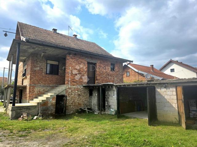 PRODAJA, Kuća, Vezišće, NKP 210 m2 sa okućnicom i zemljištem 2898 m2