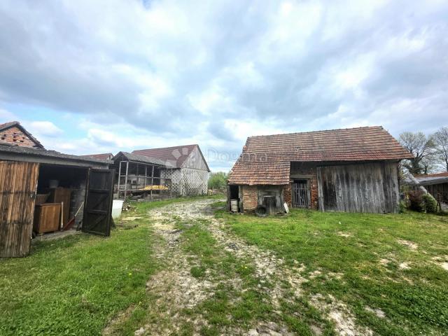 PRODAJA, Kuća, Vezišće, NKP 210 m2 sa okućnicom i zemljištem 2898 m2