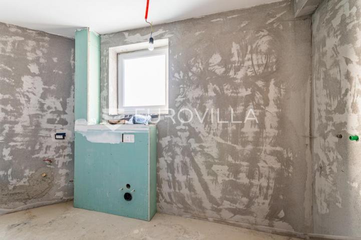 Varaždin, Centar, trosoban stan površine 74,45 m², NOVOGRADNJA