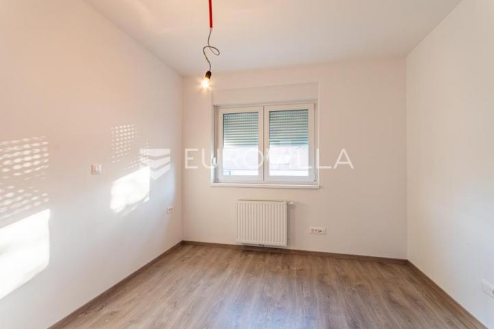 Varaždin, Centar, trosoban stan površine 74,45 m², NOVOGRADNJA