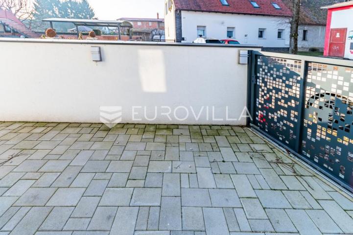 Varaždin, Centar, trosoban stan površine 74,45 m², NOVOGRADNJA