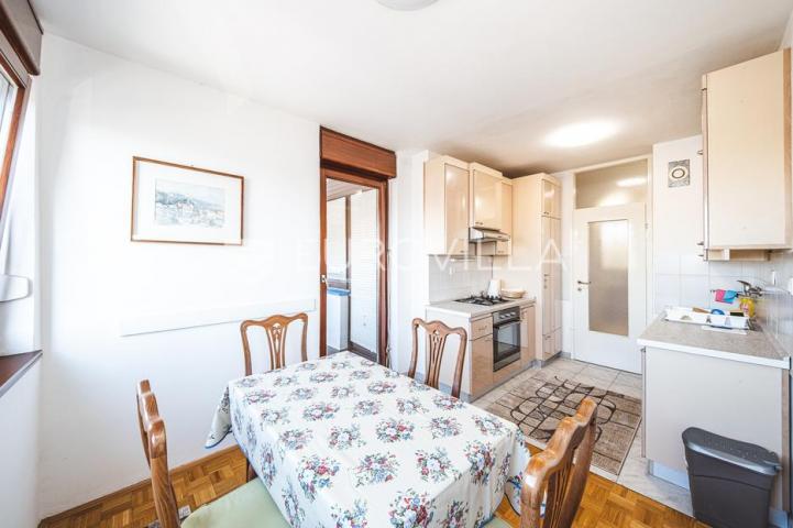 Zagreb, Trešnjevka, dvosoban stan površine 59 m²