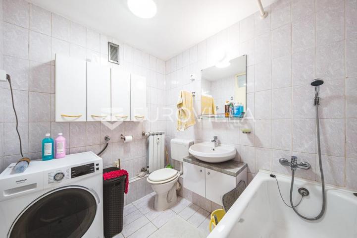 Zagreb, Trešnjevka, dvosoban stan površine 59 m²