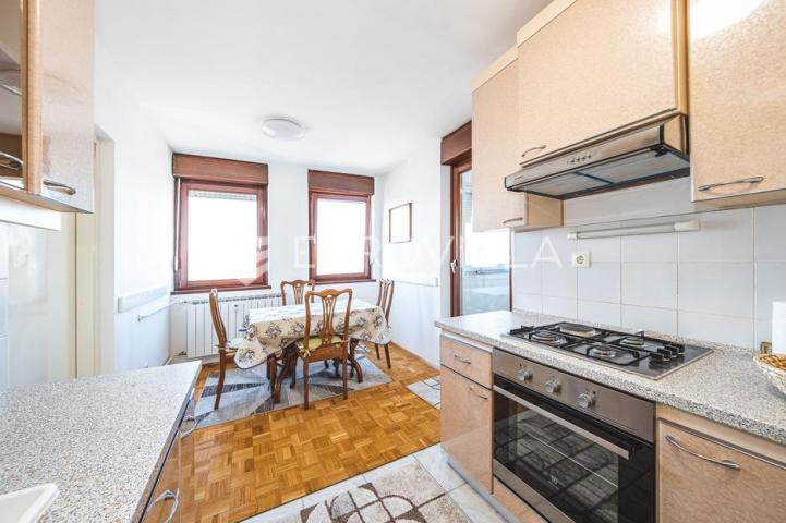 Zagreb, Trešnjevka, dvosoban stan površine 59 m²