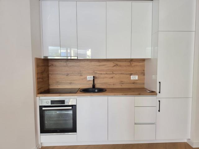 Jednosoban stan 52.84m2 u novom stambenom kompleksu u Becicima. 