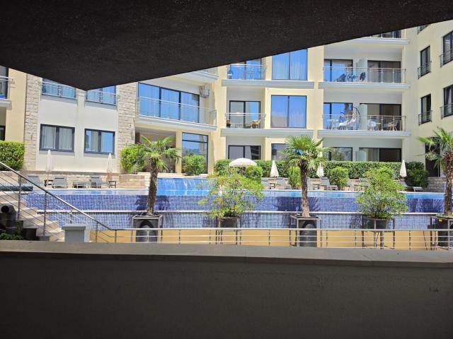 Jednosoban stan 52.84m2 u novom stambenom kompleksu u Becicima. 