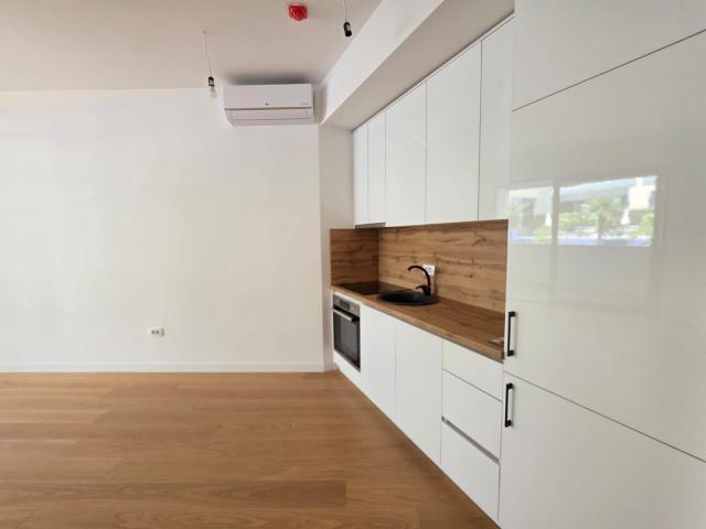 Jednosoban stan 52.84m2 u novom stambenom kompleksu u Becicima. 