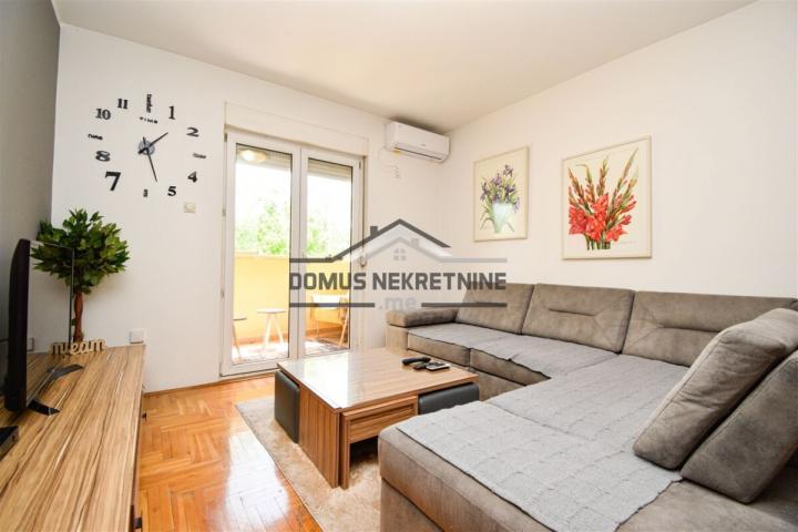 Jednosoban namješten stan 45m2, Krivi Most - Podgorica