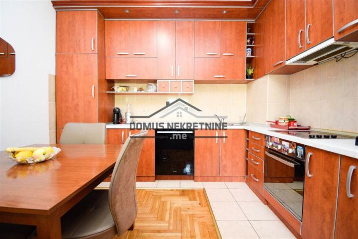 Jednosoban namješten stan 45m2, Krivi Most - Podgorica