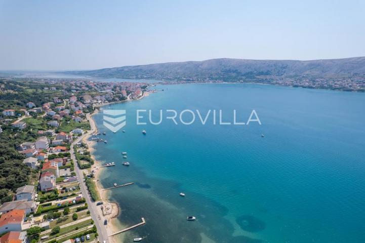 Zadar, Pag, kuća s apartmanima i pogledom na more