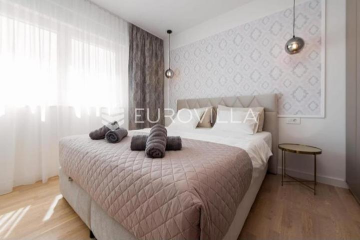 Zadar, Privlaka Luksuzna dizajnerska vila s bazenom neto korisne površine 134,83 m²