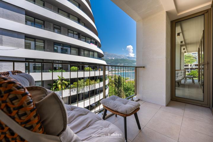 Exclusive Two-Bedroom Apartment at Merit Starlit Hotel, with open sea-view