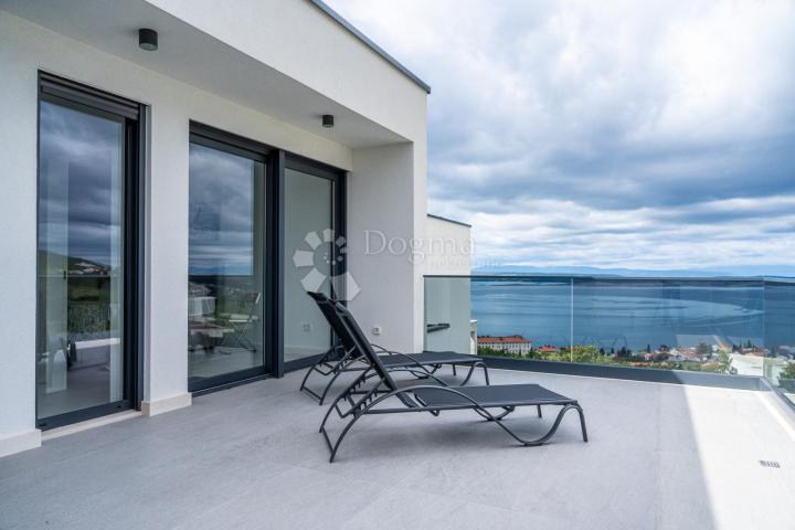Ekskluzivni dom s panoramskim pogledom na more - Crikvenica