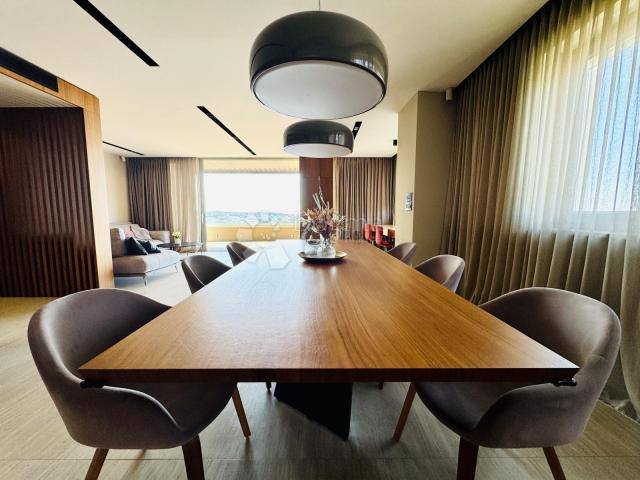 Istra - Luksuzan penthouse s panoramskim pogledom na more