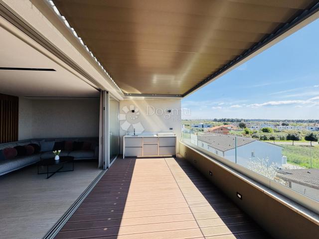Istra - Luksuzan penthouse s panoramskim pogledom na more