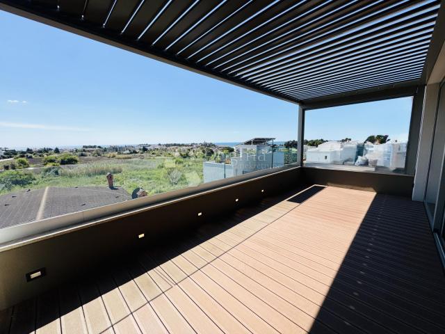 Istra - Luksuzan penthouse s panoramskim pogledom na more