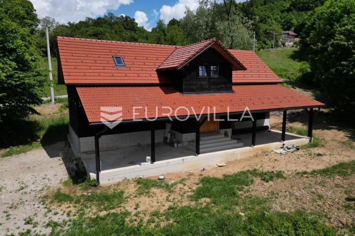 Samobor, Grdanjci, prostrana kuća 180 m² na zemljištu površine 2127 m²