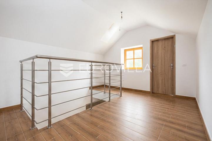 Samobor, Grdanjci, prostrana kuća 180 m² na zemljištu površine 2127 m²