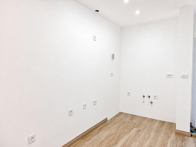 JEDNOSOBAN STAN 60M2 SA PANORAMSKIM POGLEDOM NA MORE I GRAD – LAZI, BUDVA