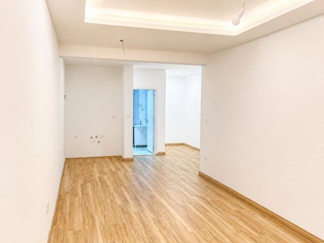 JEDNOSOBAN STAN 60M2 SA PANORAMSKIM POGLEDOM NA MORE I GRAD – LAZI, BUDVA