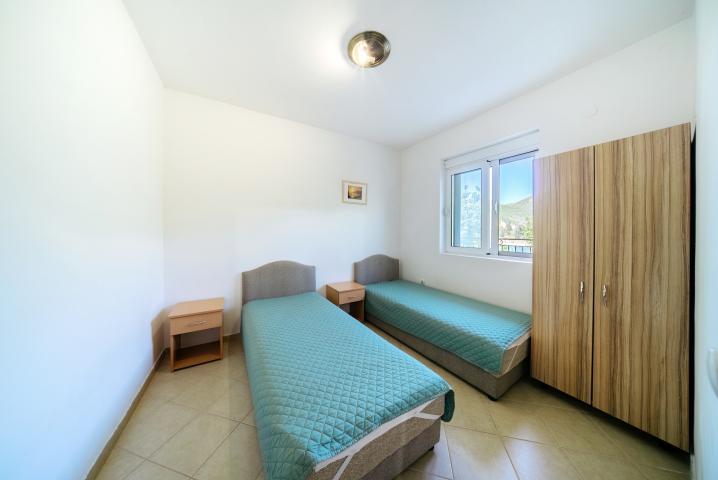 A cosy villa in Lepetani