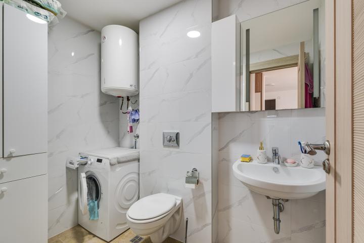 6894 1-bedroom apartment 48m2 Becici