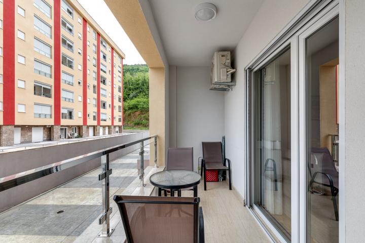 6894 1-bedroom apartment 48m2 Becici