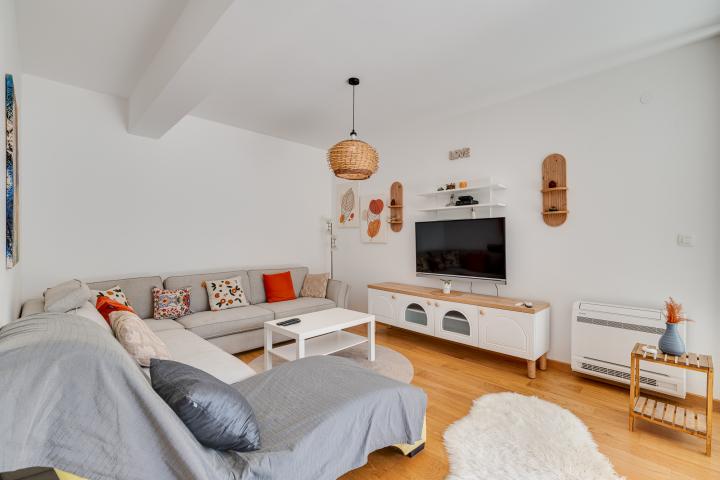 Attractive 86 m² Apartment in Dobrota – Large Terrace, Sea View, Garage & Storage