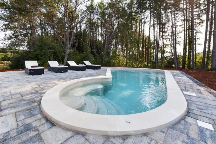 Kuća Niskoenergetska kuća, Rovinj, 139.00 m2