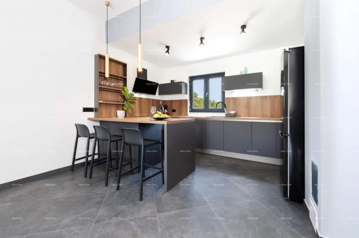 Kuća Niskoenergetska kuća, Rovinj, 139.00 m2