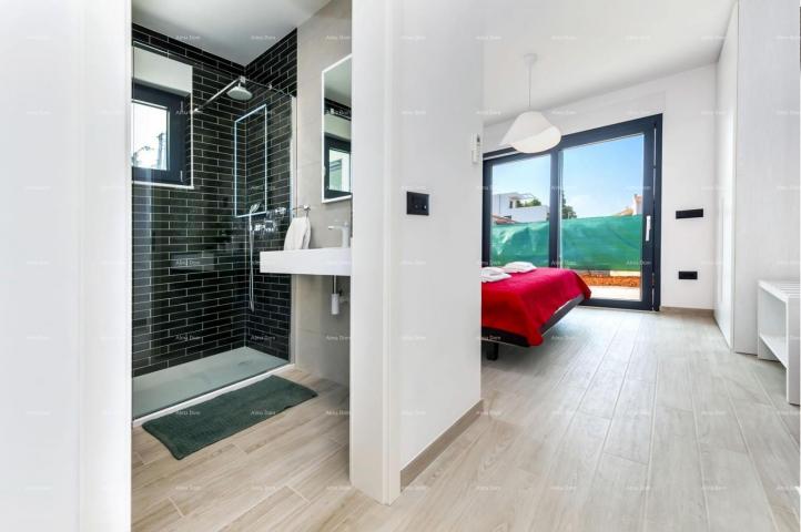 Kuća Niskoenergetska kuća, Rovinj, 139.00 m2