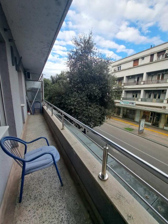 Poslovni prostor 82 m² na Izdavanje – Centar, Podgorica