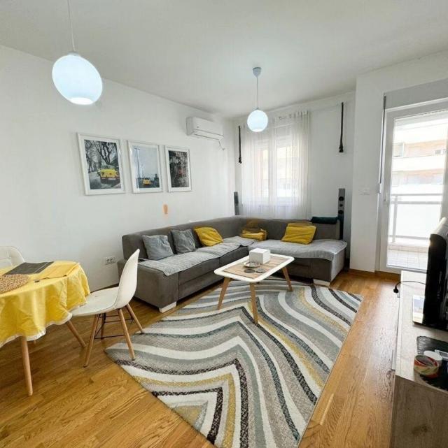 Stan 43 m² na Izdavanje – Zagorič, Podgorica