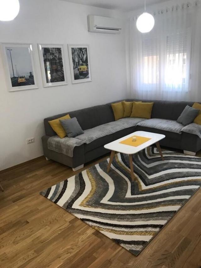 Stan 43 m² na Izdavanje – Zagorič, Podgorica