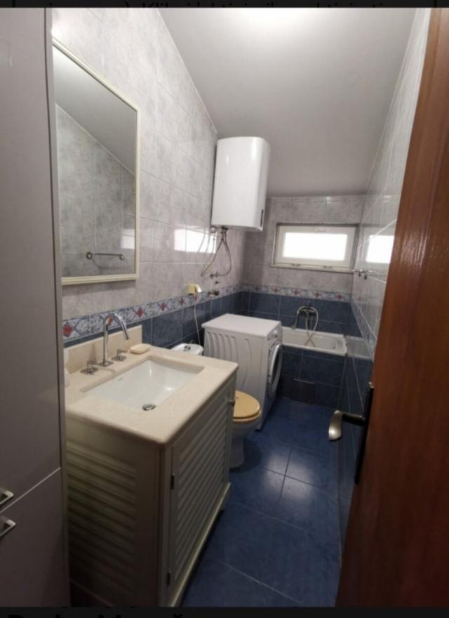 Jednosoban stan, 42m2, Preko Morace