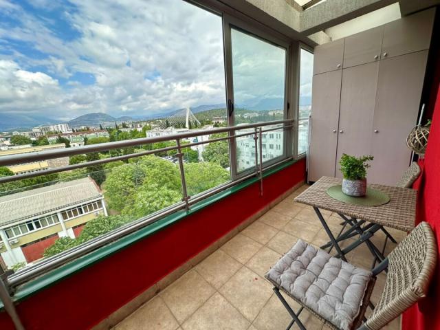 Garsonjera, 37m2, Preko Morače, IZDAVANJE
