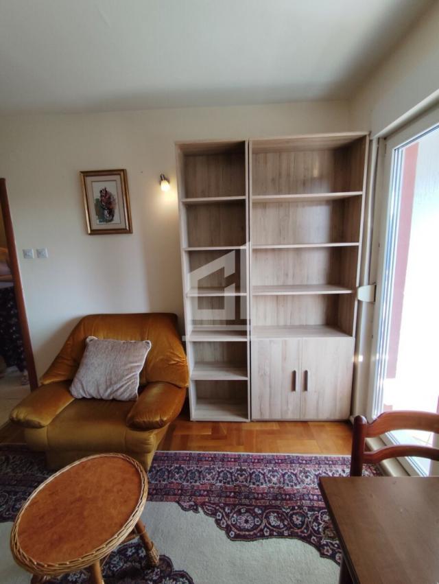 Jednosoban stan. 33m2, Preko Morače, IZDAVANJE
