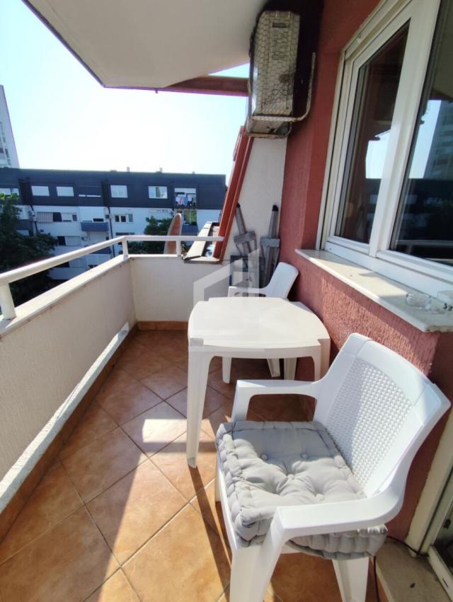 Jednosoban stan. 33m2, Preko Morače, IZDAVANJE