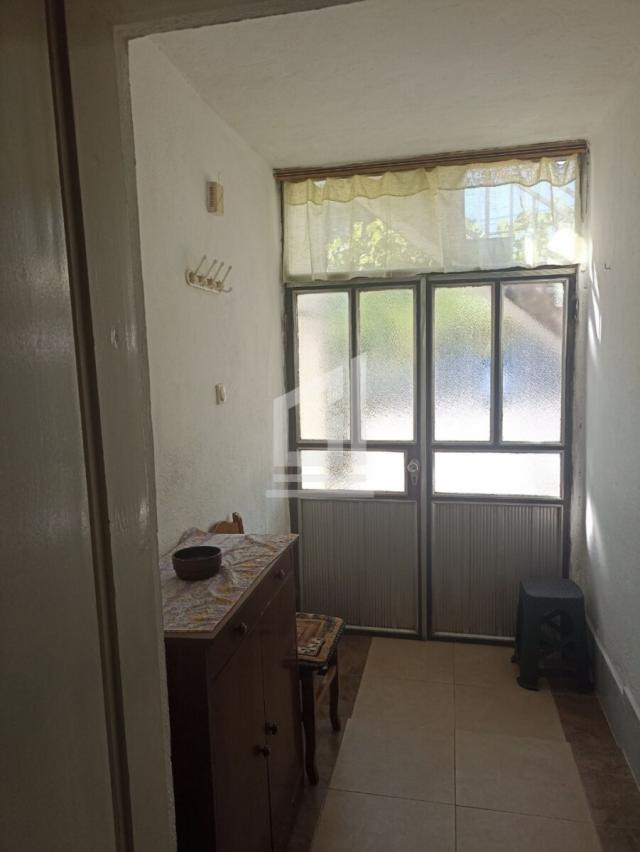 Jednoiposoban stan, 42m2, Konik, IZDAVANJE