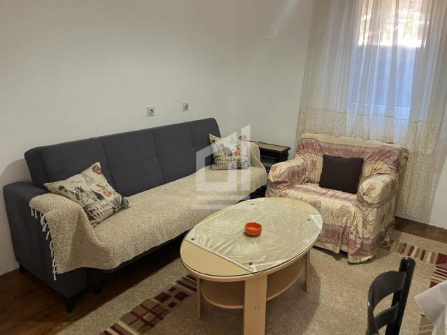 Jednoiposoban stan, 42m2, Konik, IZDAVANJE
