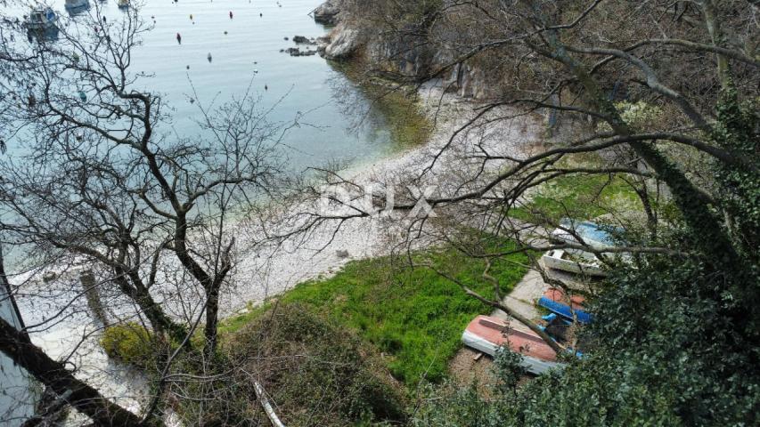 RIJEKA, KOSTRENA - građevinski projekt  jedinstvena i rijetka lokacija, prvi red od mora