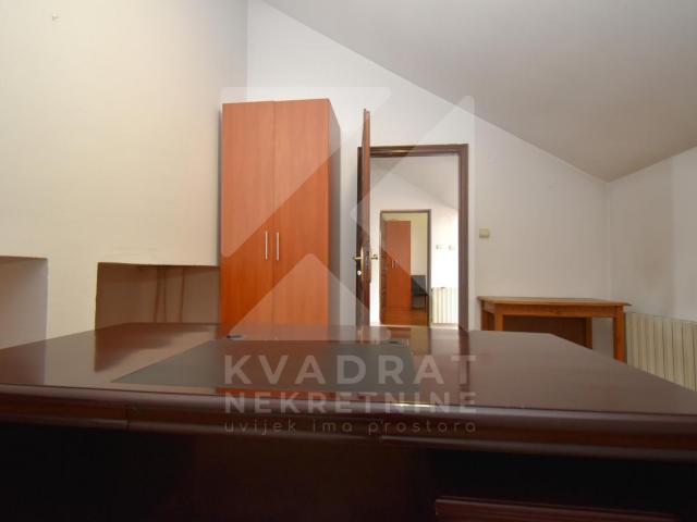 Izdavanje, Kuća, Podgorica, Gorica C, 300m2