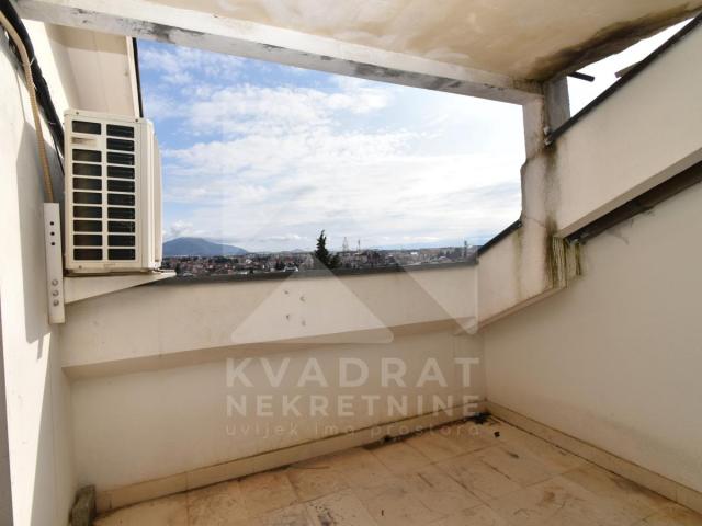 Izdavanje, Kuća, Podgorica, Gorica C, 300m2